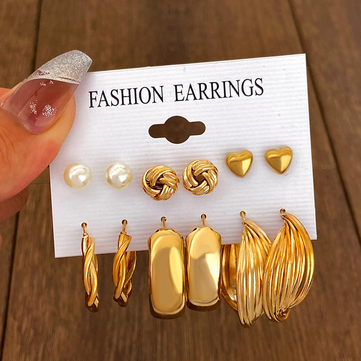 Wholesale Gold Pearl Earrings Set Metal Earrings Heart-Shaped Butterfly Earrings
