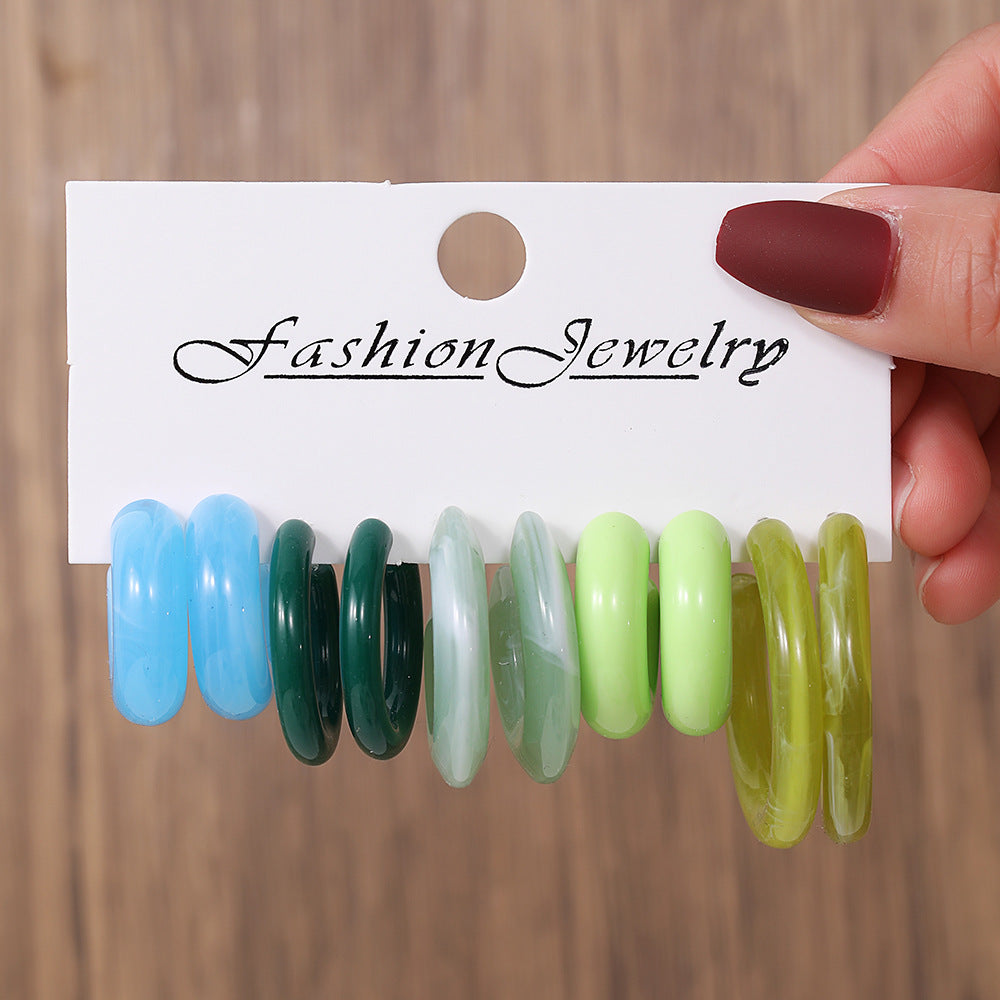Wholesale  Color Creative Earrings Women's Acrylic C- shaped Mixed Color Resin Earrings