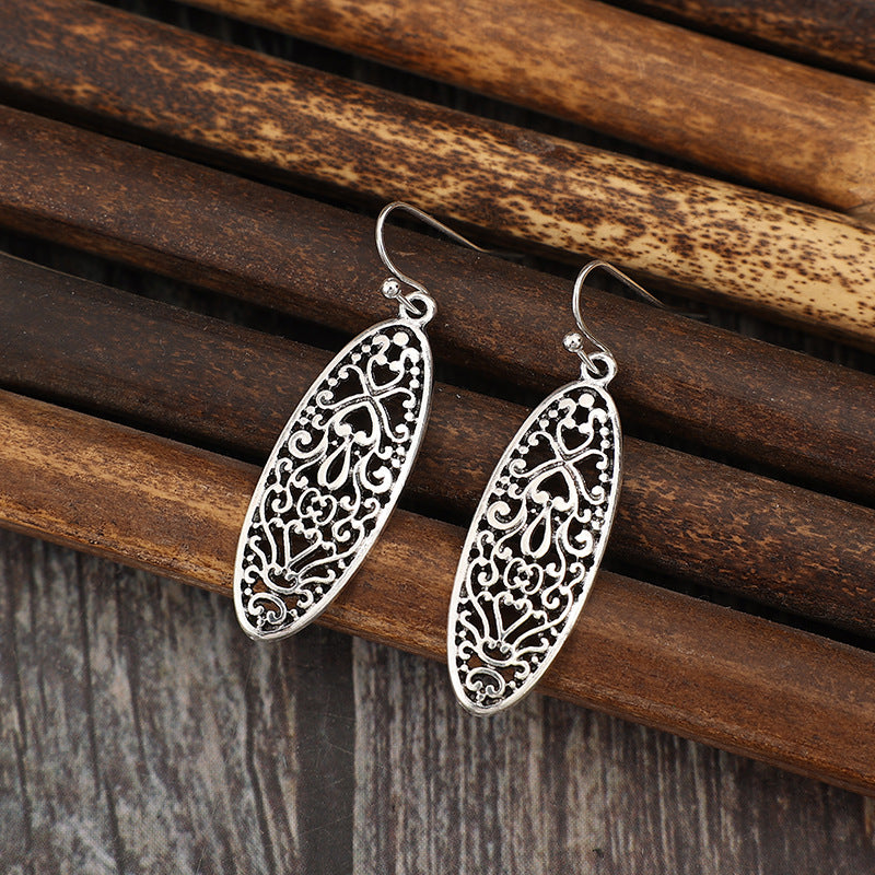 Wholesale Electroplated Alloy Bohemian Hollow Oval Retro Earrings Jewelry Accessory