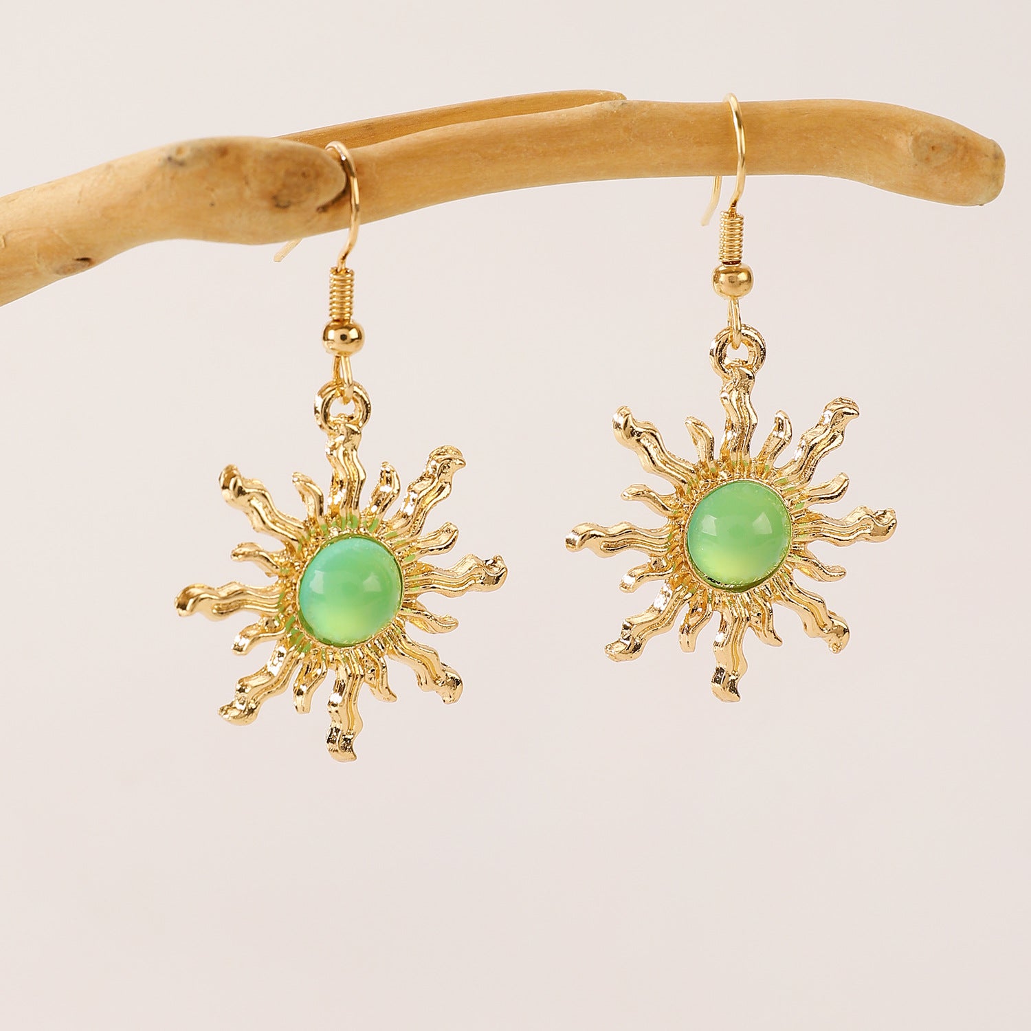 Wholesale Bohemian Sunburst Earrings Women S Retro Fashion Jewelry Accessory Party Gift