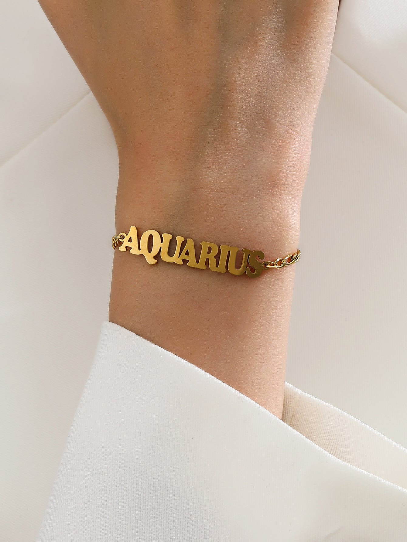 Wholesale Electroplated Alloy Zodiac Letter Bracelet Women S Contion Gift Jewelry Accessory