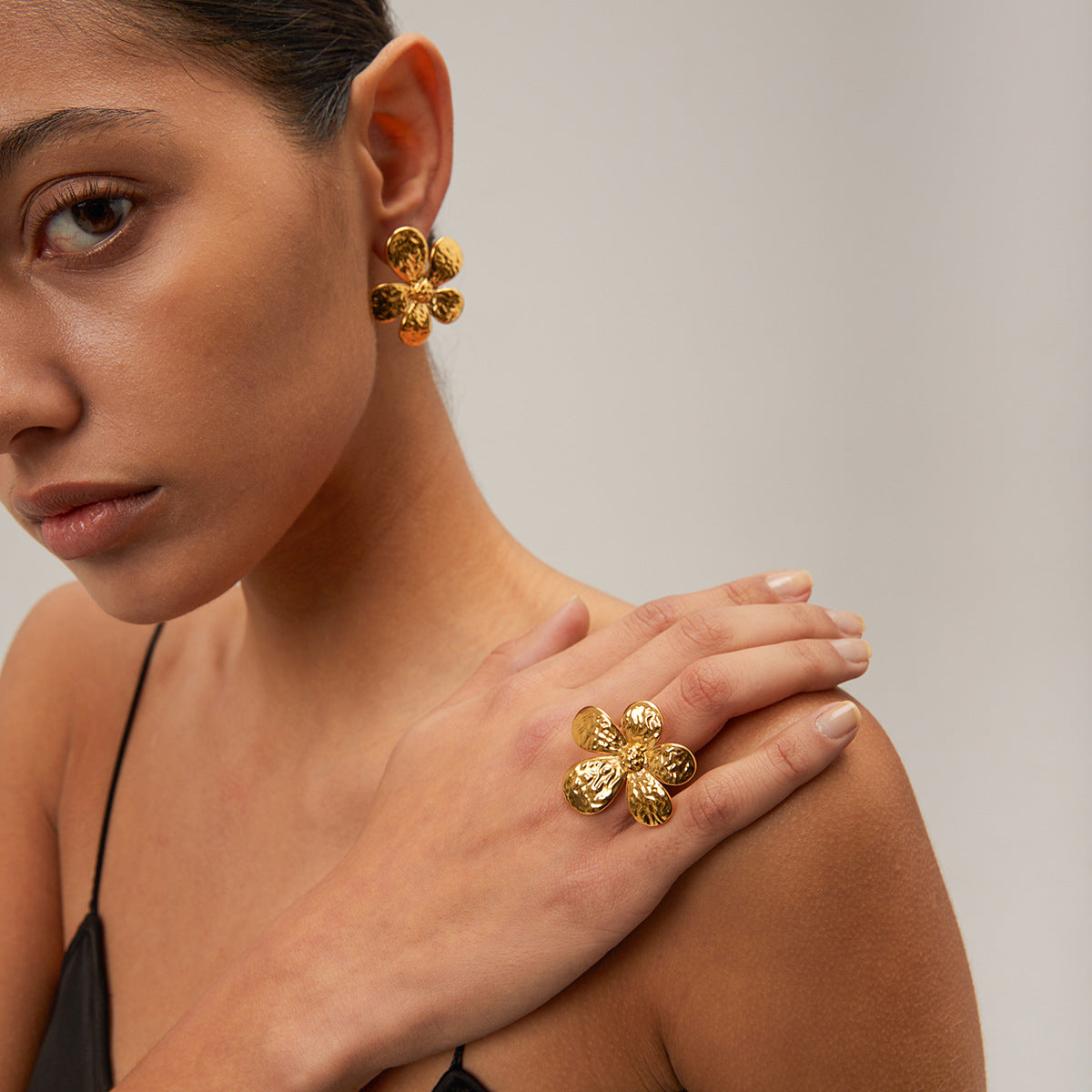 Wholesale Stainless Steel 18kGold flower earrings