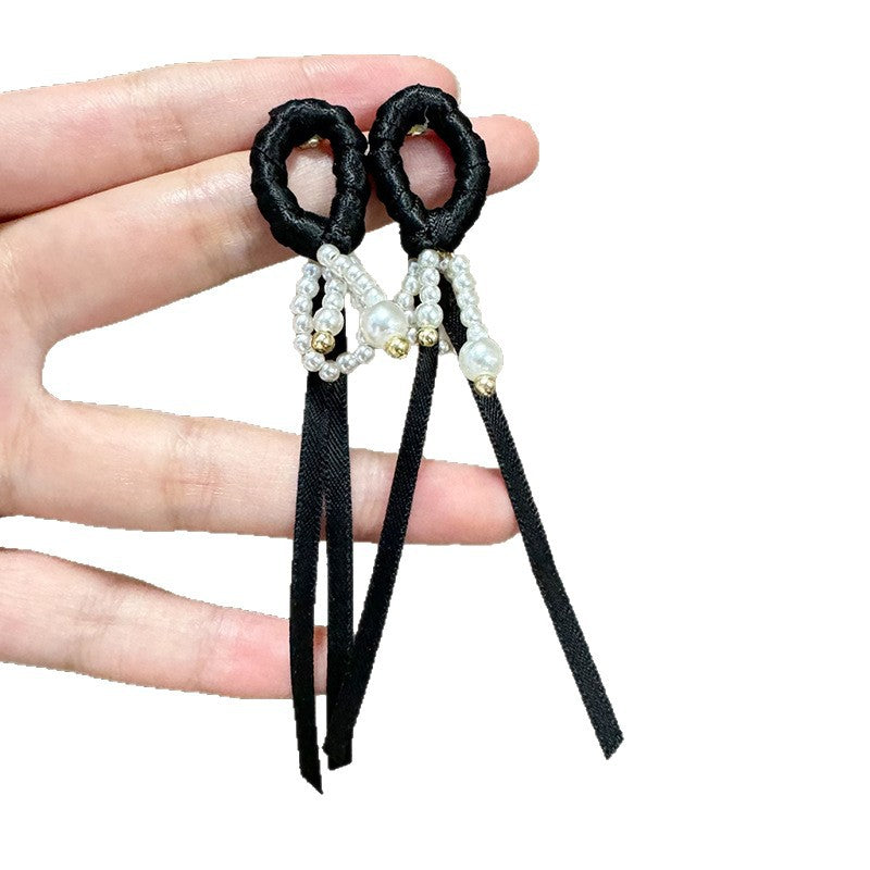 Wholesale Flower Tassel Acrylic Earrings Stylish Fashion Accessory for Boutique Resale