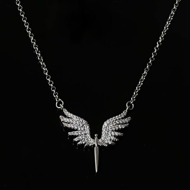 Wholesale Men' s Cross-Border New Fashion Angel Wings Necklace Women' s Clavicle Chain Creative Wings Micro-Embedded Pendant Accessories