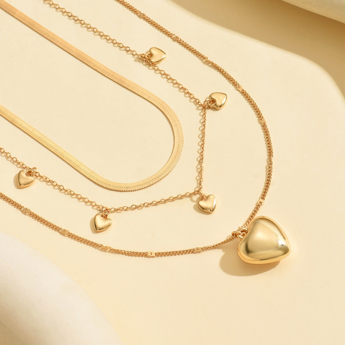 Collana a catena con nappa e clavicola a forma di cuore all'ingrosso