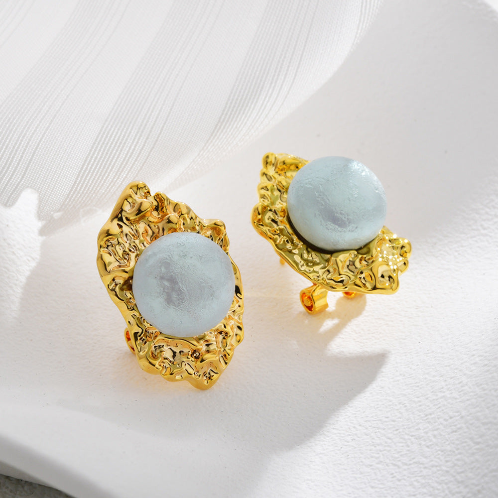 Wholesale  vintage Fashion Distinctive Ear Clip Court Style Light Luxury  Earrings