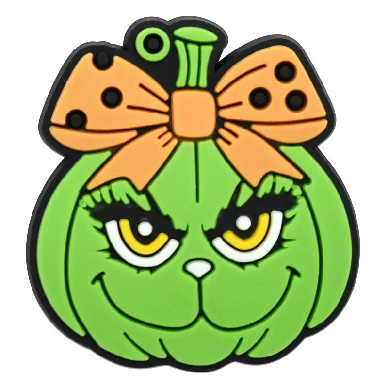 Wholesale Random 100pcs Christmas series  PVC Soft Rubber Shoe Buckle Decoration