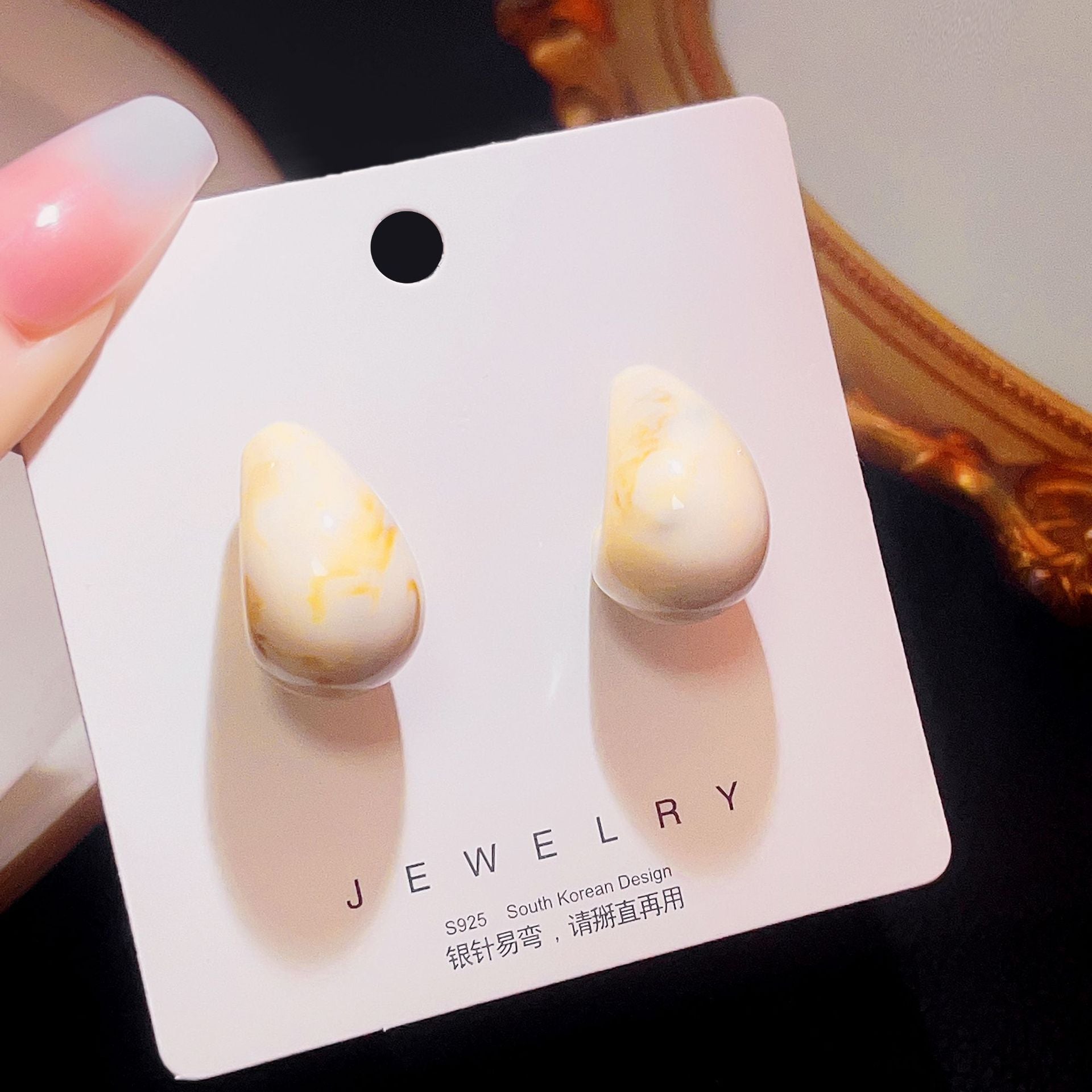 Wholesale Bow Diamond Moonstone Pearl Pendant Light Luxury Elegant Earrings