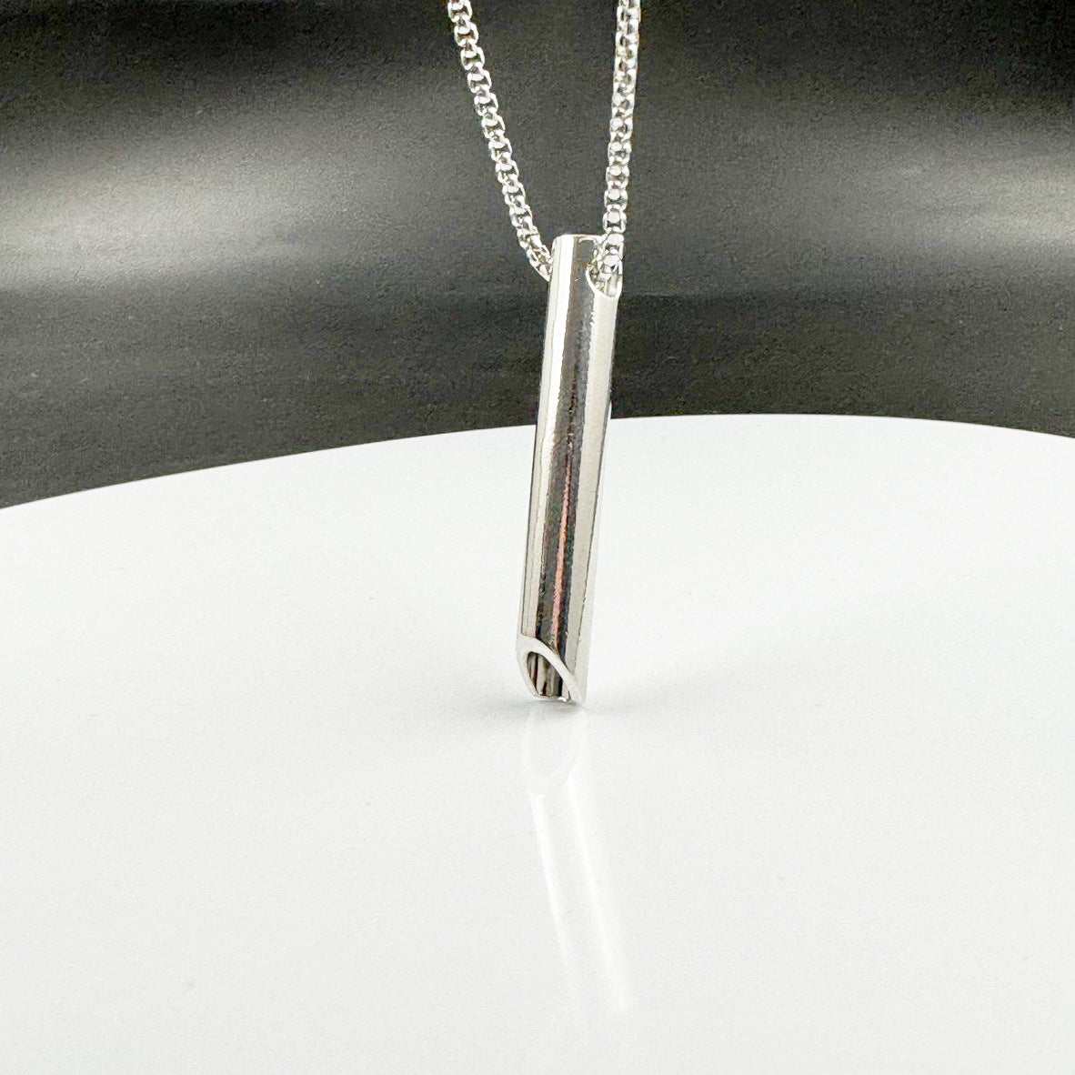 Wholesale Cold Wind Whistle Pendant Necklace – Fashion Jewelry Accessory,  Zinc Alloy,  Boutique Resale