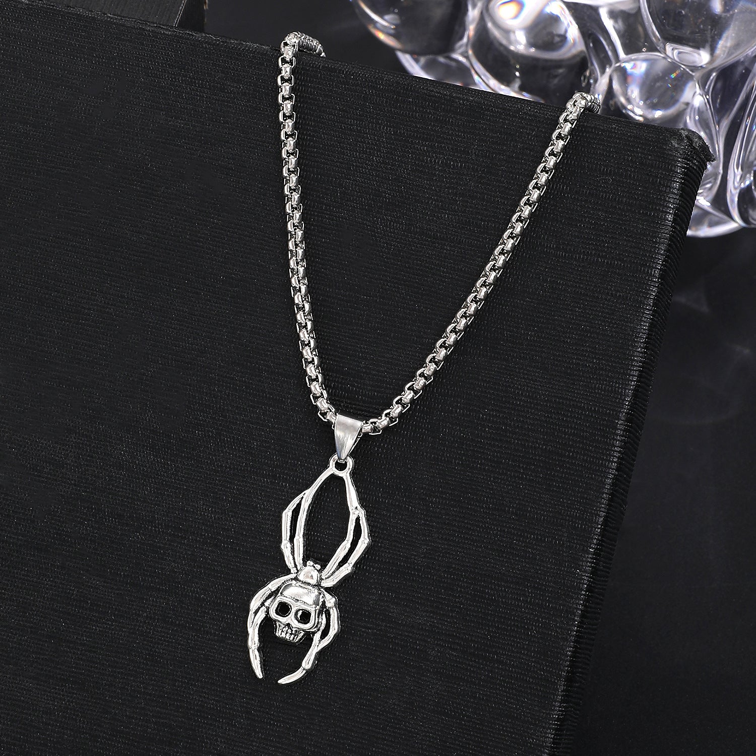 Wholesale Punk Style Skull Pendant Necklace Trendy Jewelry Accessory for Gift Boutique Resale
