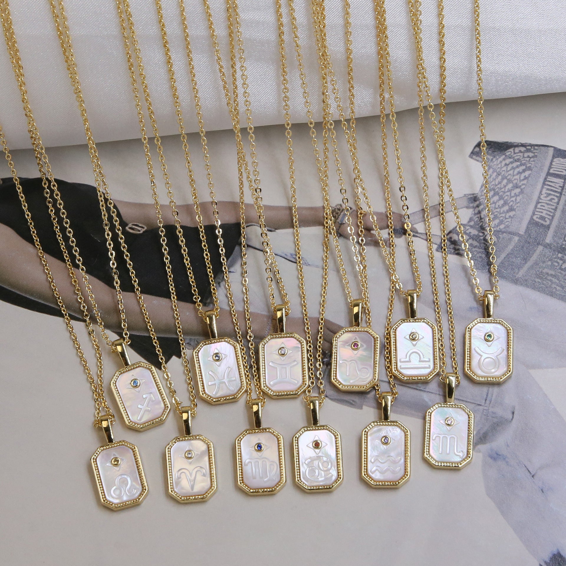 Wholesale Shell relief convex feel twelve constellation necklace