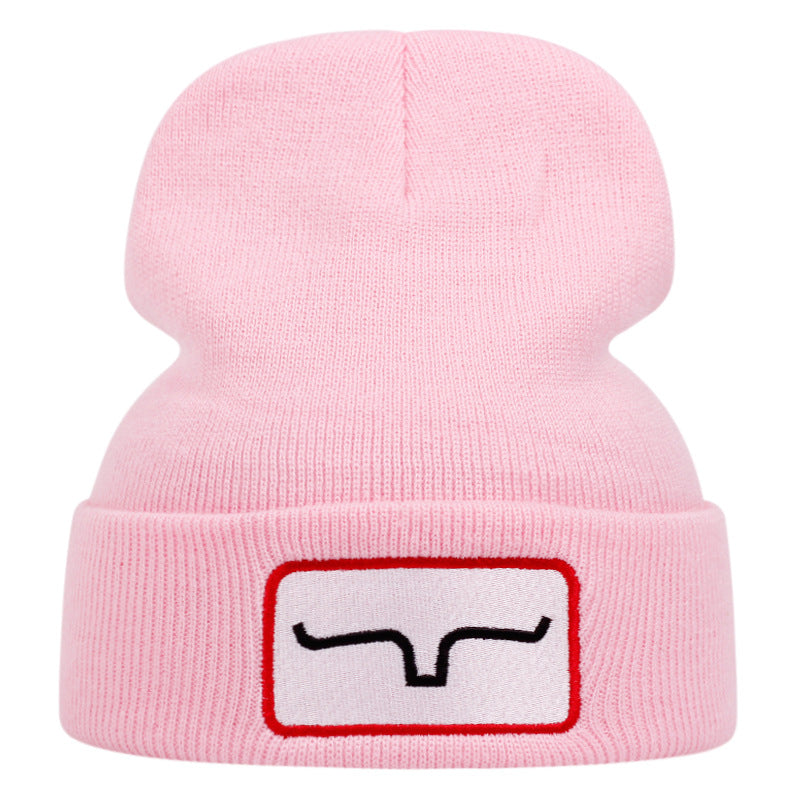 Wholesale Ox Horn Embroidery Geometric Knitted Beanie Hat ACC-HT-JingKun018