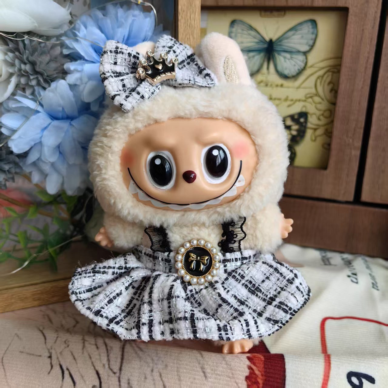 Wholesale Cute cartoon mini doll clothes