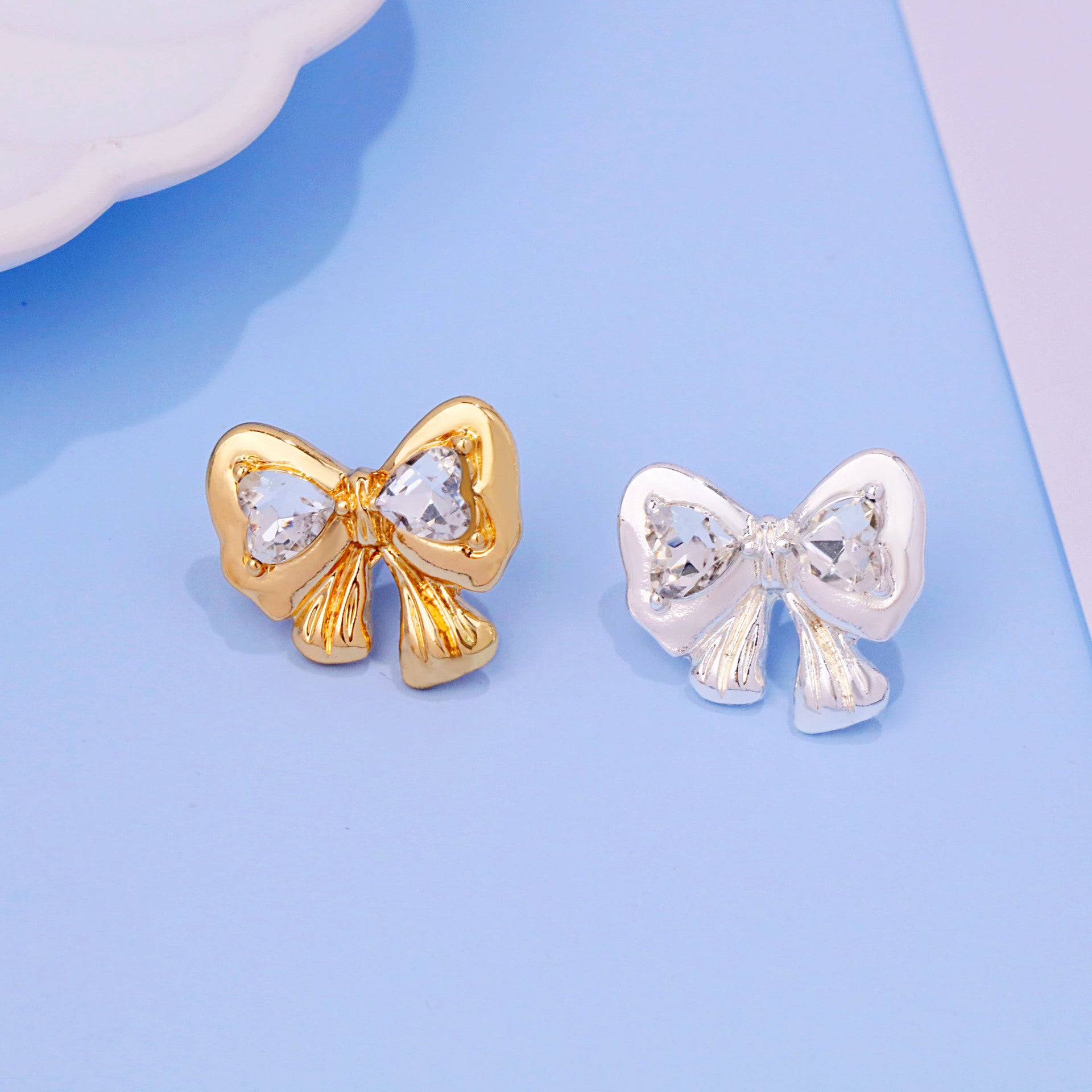 Wholesale  Bow Earrings  Rhinestone Light Luxury Earrings