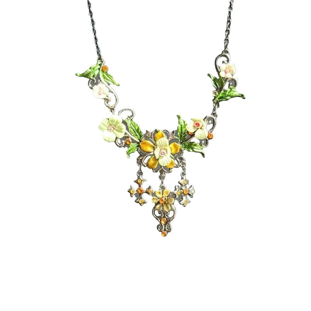 Wholesale Vintage  Flower Necklace