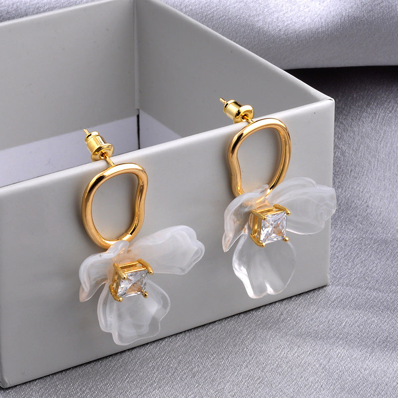 Wholesale Elegant Flower Earrings