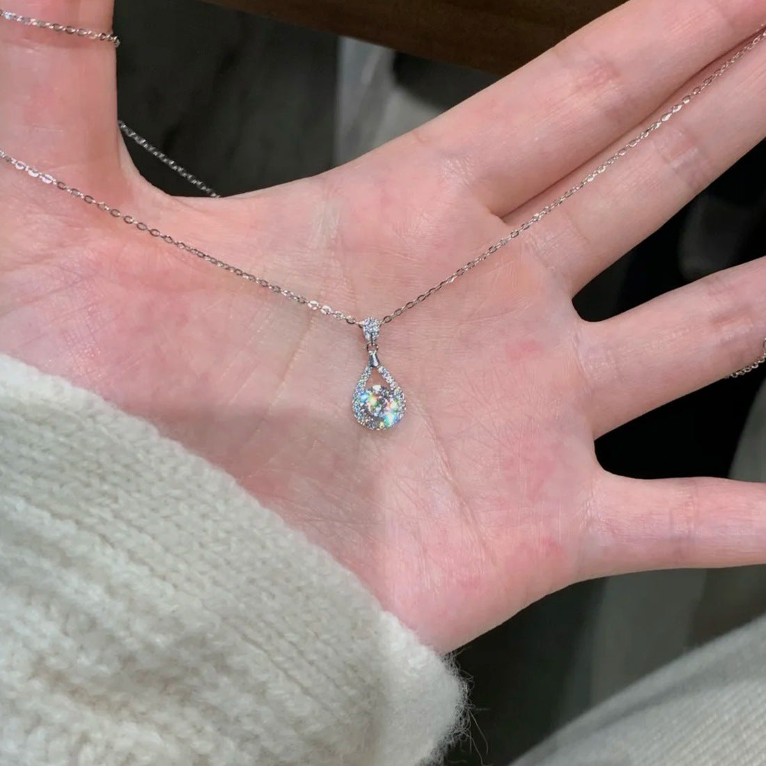 Wholesale Shiny Silver Cross Necklace with Zircon,  Titanium Steel Copper,  Jewelry Accessory