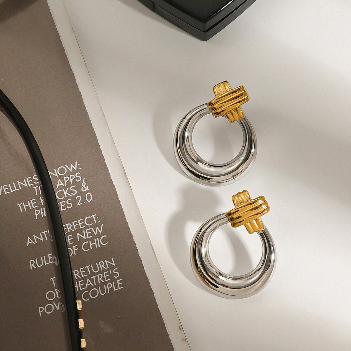 Wholesale  18k gold stainless steel gold and silver color matching smooth rib lines cross earrings