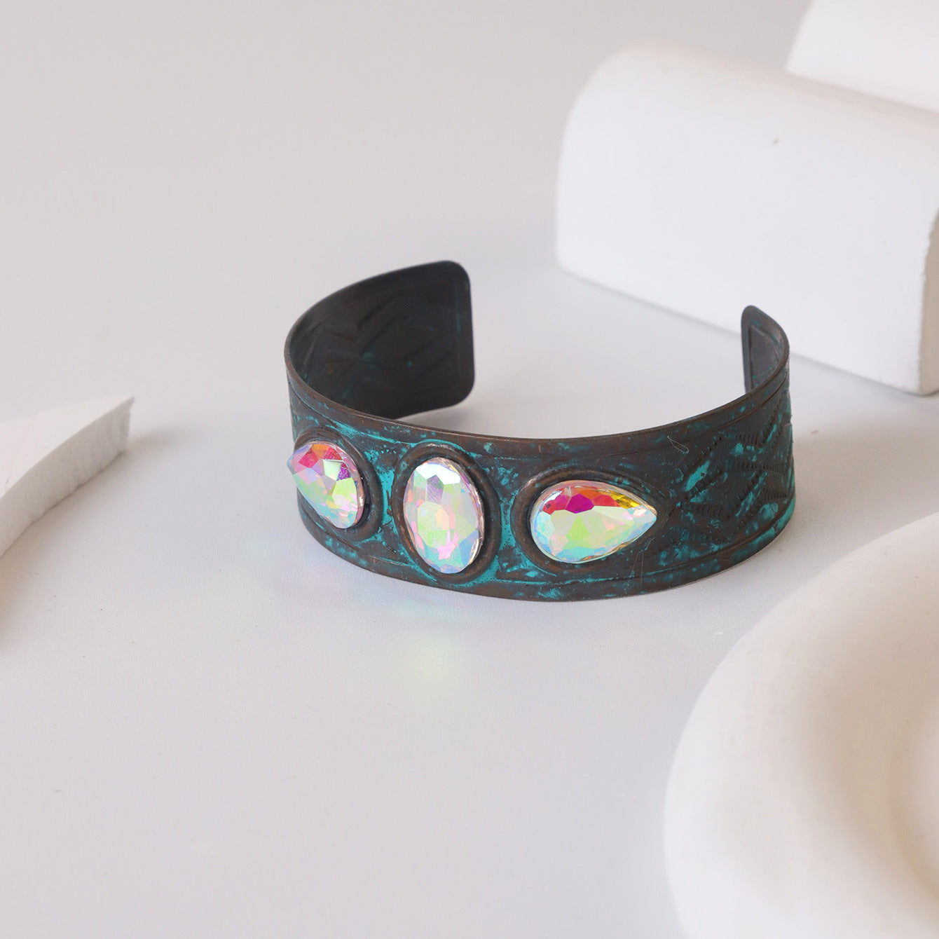 Wholesale Silver Tone Turquoise Inlay Vintage Open Adjustable Bracelet Women Fashion Jewelry Accessory