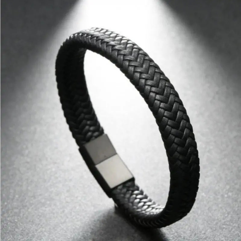 Wholesale men's leather rope magnet buckle bracelet