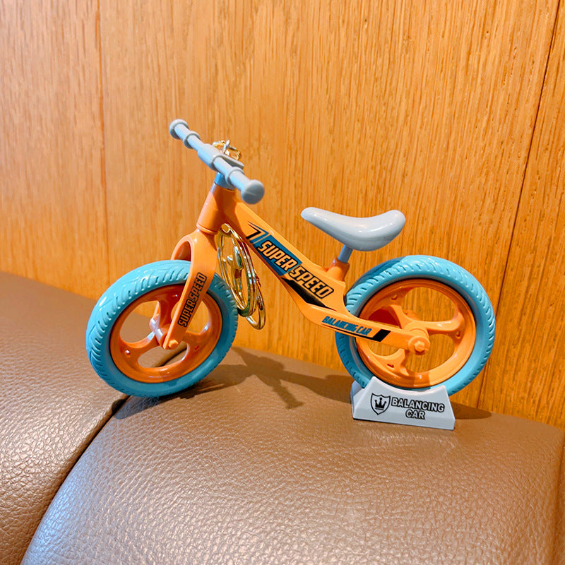 Wholesale Plastic Bicycle Keychain Decorative Car Key Accessory Creative Movable Bike Design