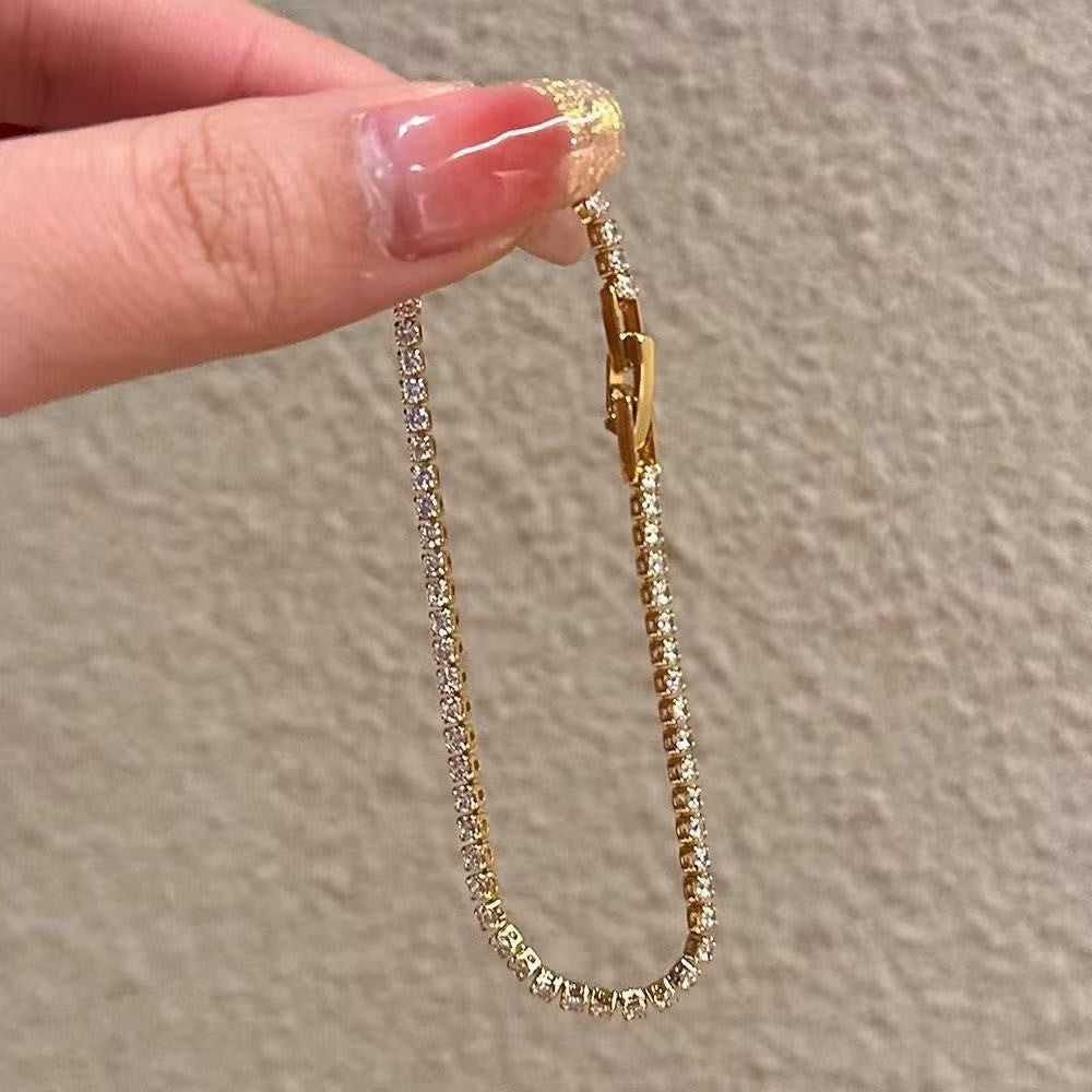 Wholesale Alloy Electroplated Grape Purple Irregular Diamond Bracelet Women' s Jewelry Accessory