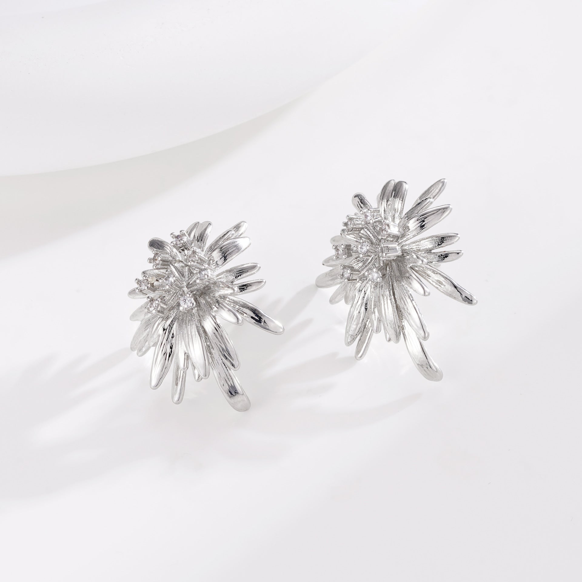 Wholesale Luxury Flower Earrings