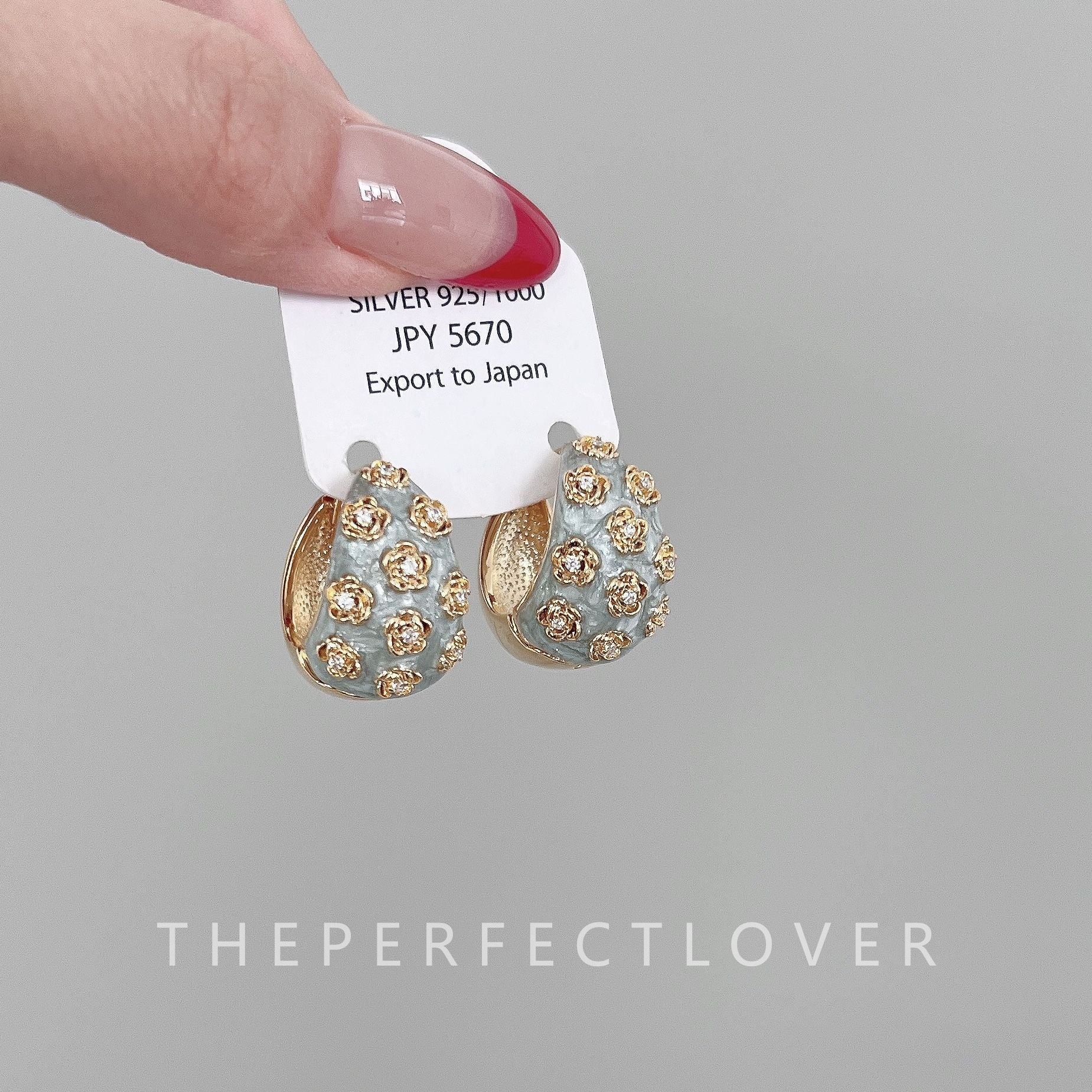 Wholesale Light Luxury Retro Hand-painted Pearl Blue Flower Stamen Zircon Earrings ACC-ES-ZhiRui001