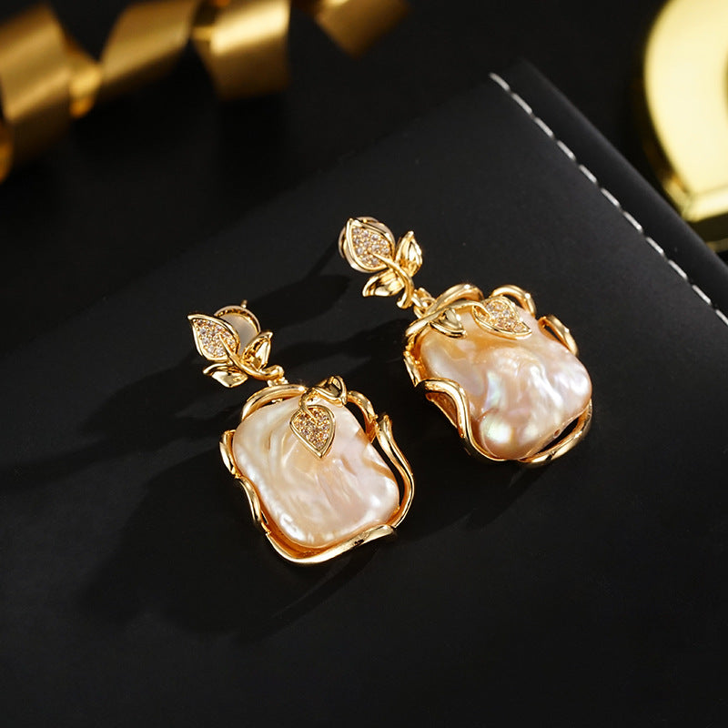 Wholesale Retro Simple Geometric Earrings Long Light Luxury Earrings