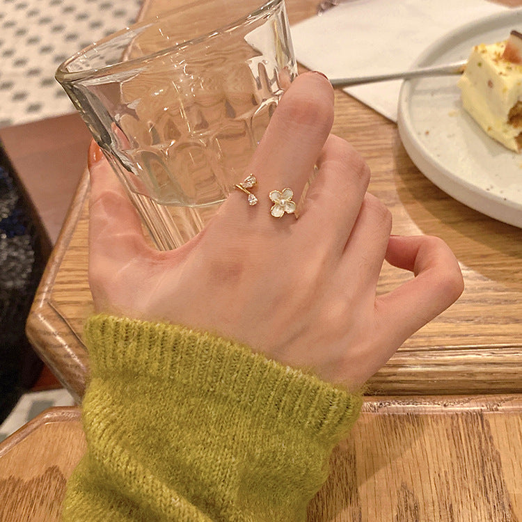 Wholesale Metal Opening  Retro  Ring