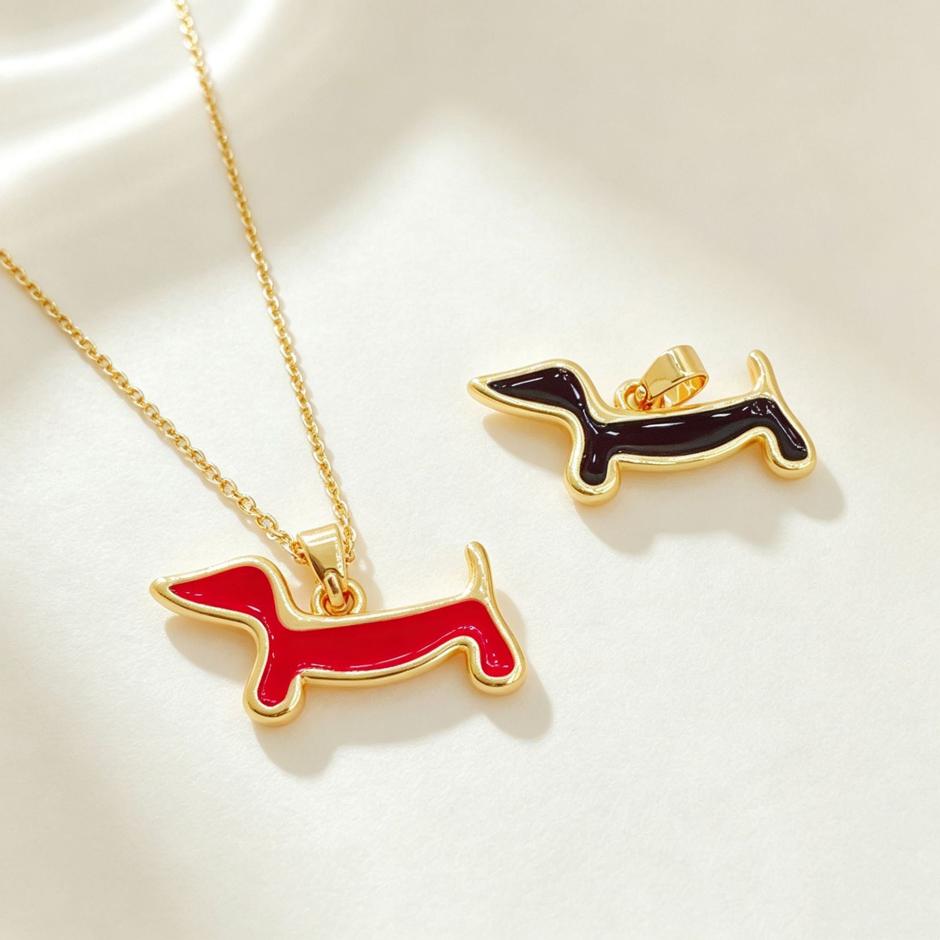 Wholesale Copper Gold Plated Hot Dog Necklace Light Luxury Fashion Pendant for Daily Wear Fashion Accessory