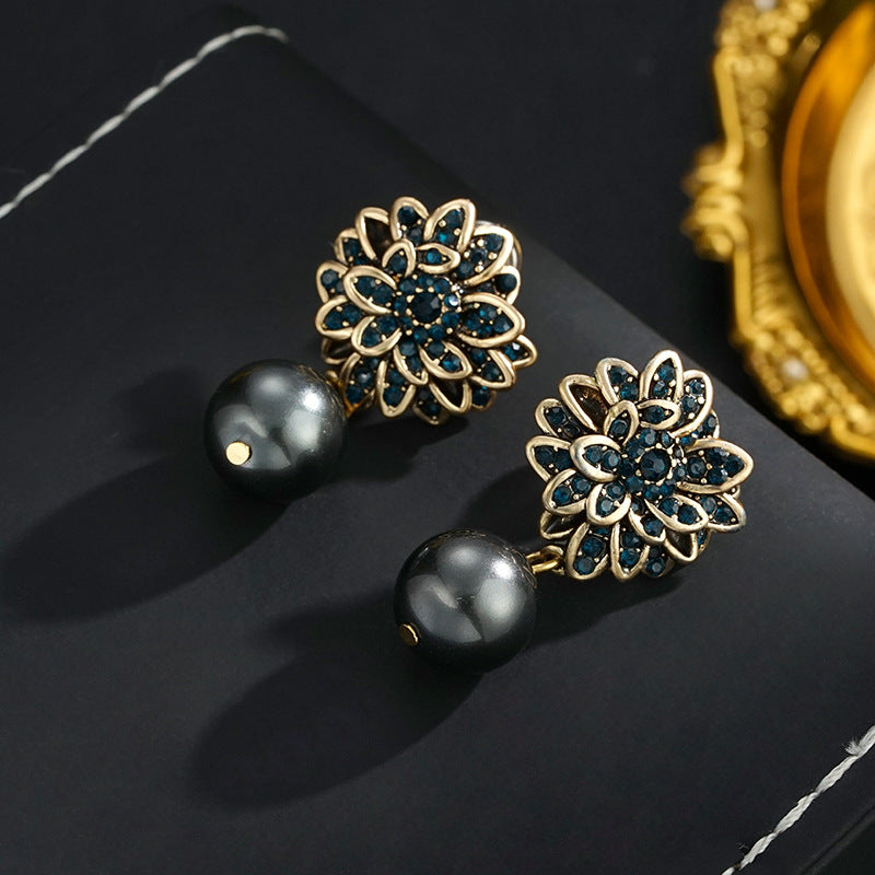Wholesale Black  fashion silver needle Camellia beads earrings