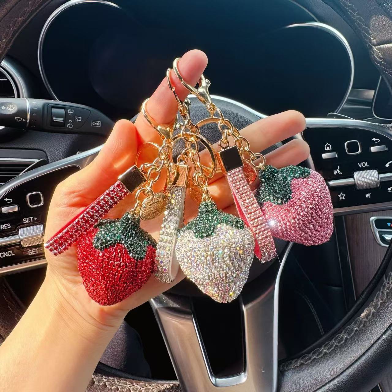 Wholesale Stylish Rhinestone Strawberry Keychain Bag Charm Car Key Accessory