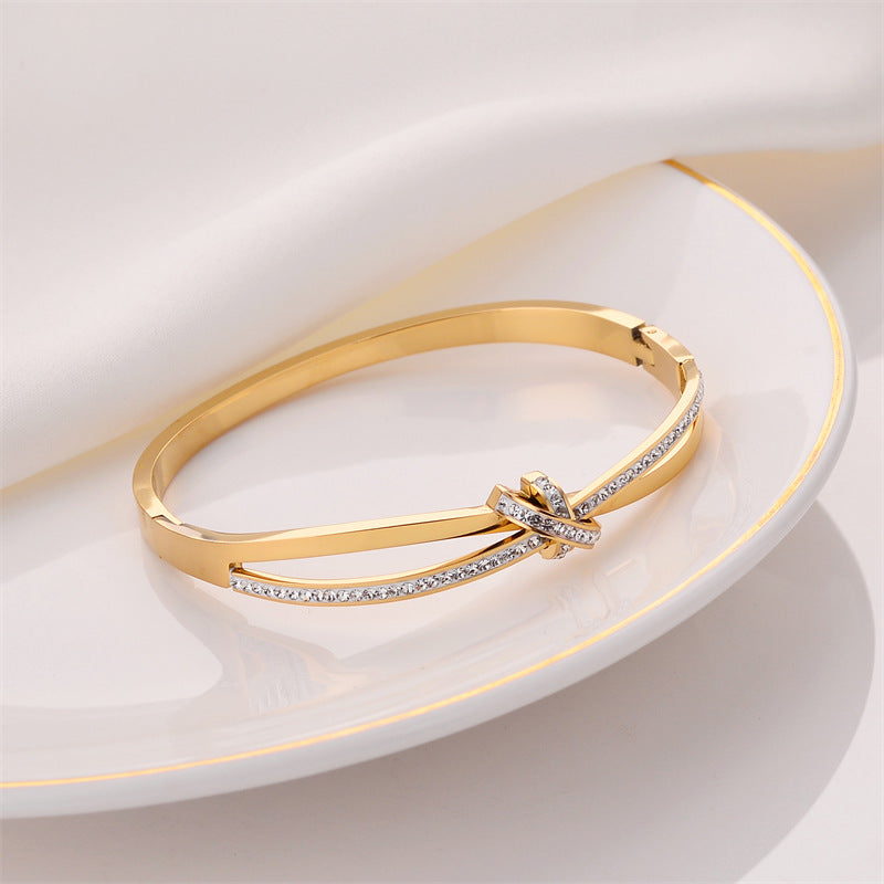 Wholesale  knotted  love rose gold titanium steel bracelet