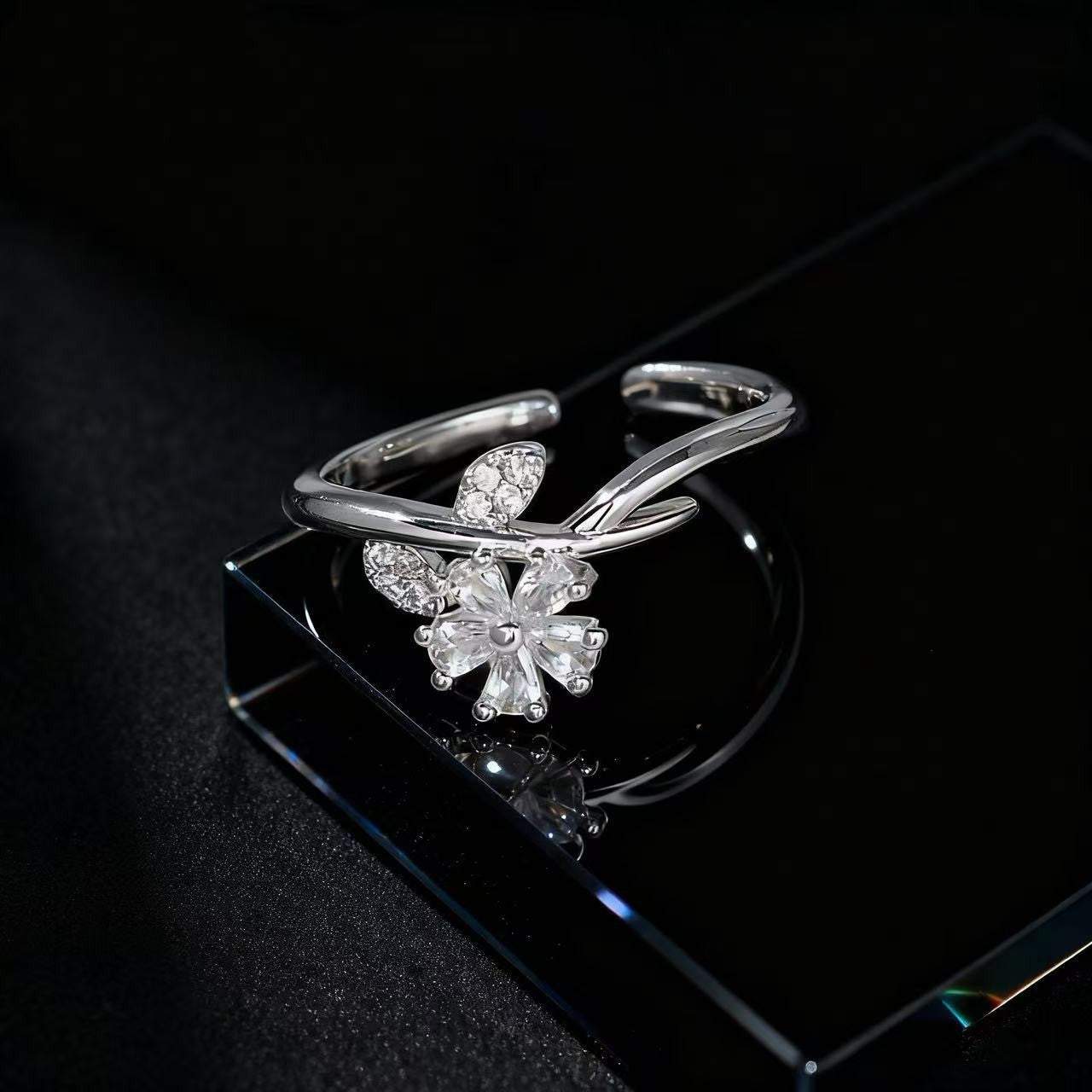 Wholesale Trendy Flower Open Ring For Women Zircon Pearl Rhinestone Design Jewelry Accessory Gift Everyday Wear Resale