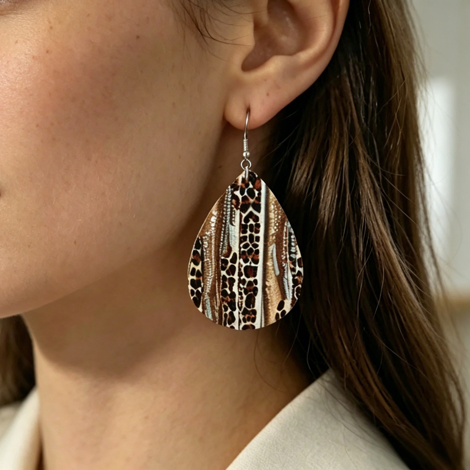Wholesale Leather Western Cowboy Leopard Print Teardrop Earrings Retro Fashion Accessory