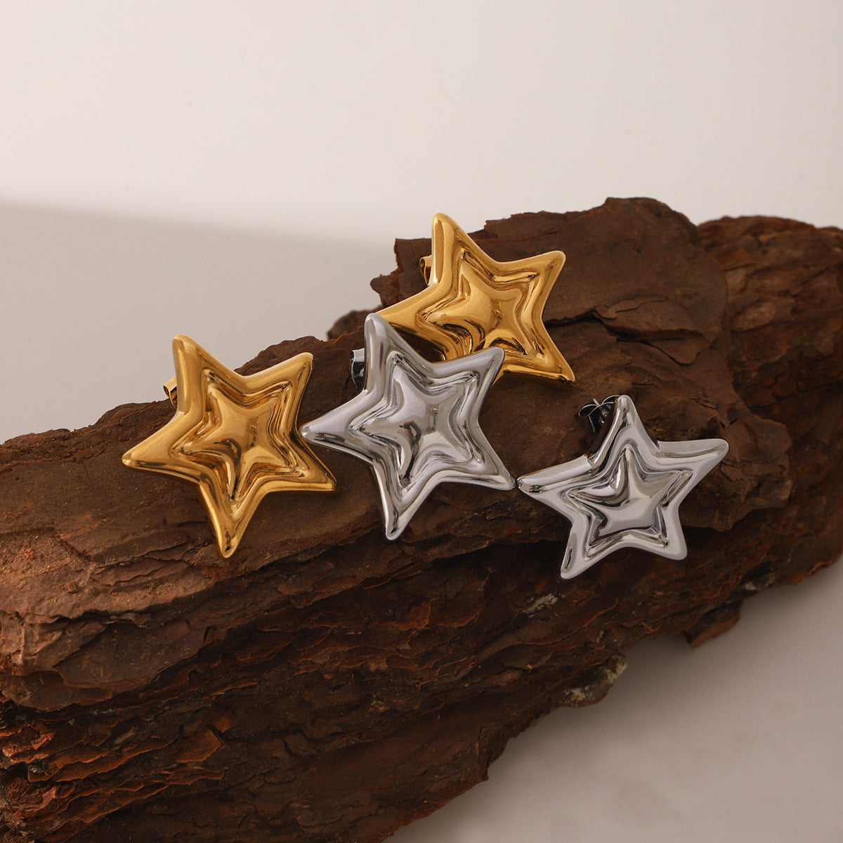 Wholesale  Stainless steel Gold and Silver Color-matching Five-pointed Star Earrings