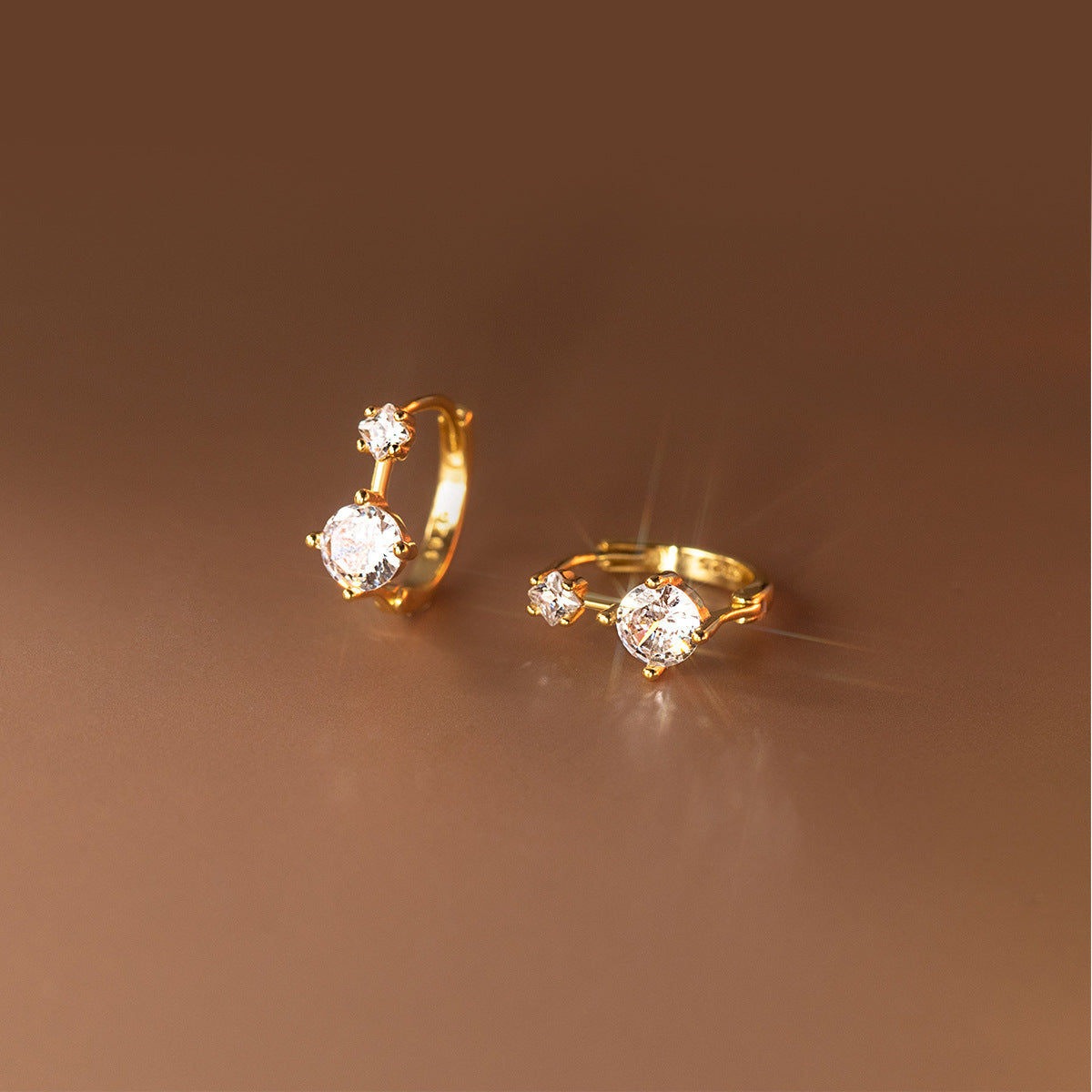 Wholesale Silver Plated Zircon Minimalist Earrings,  Trendy Ear Clips for Everyday Wear Fashion Accessory