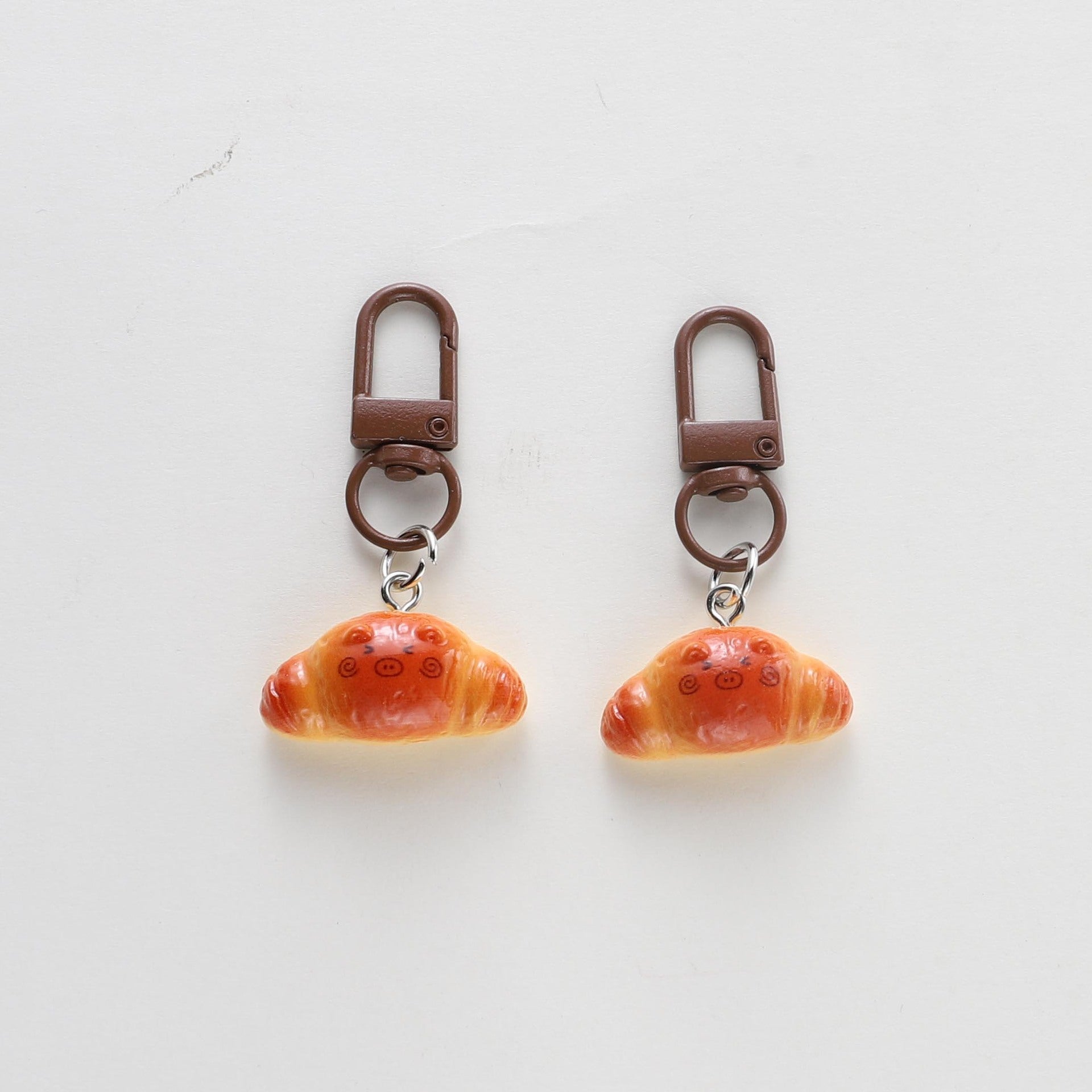 Wholesale Cute cartoon bread keychain