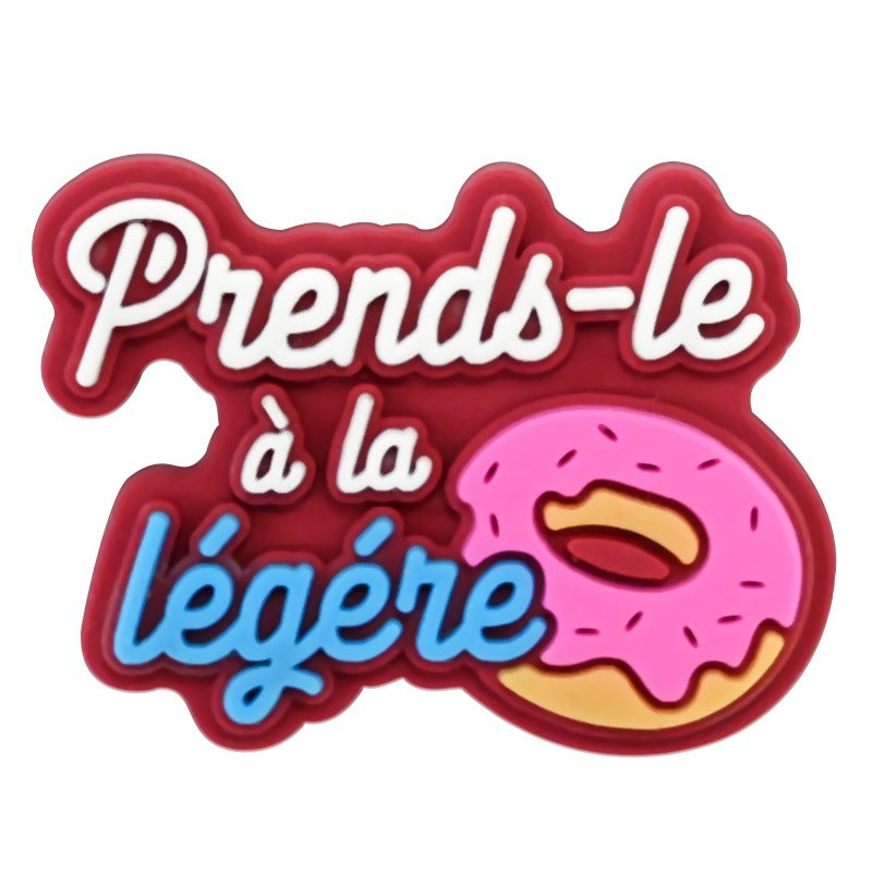 Serie di frasi francesi casuali all'ingrosso da 100 pezzi di cartoni animati di zoccoli Decorazione con fibbia per scarpe in gomma morbida in PVC