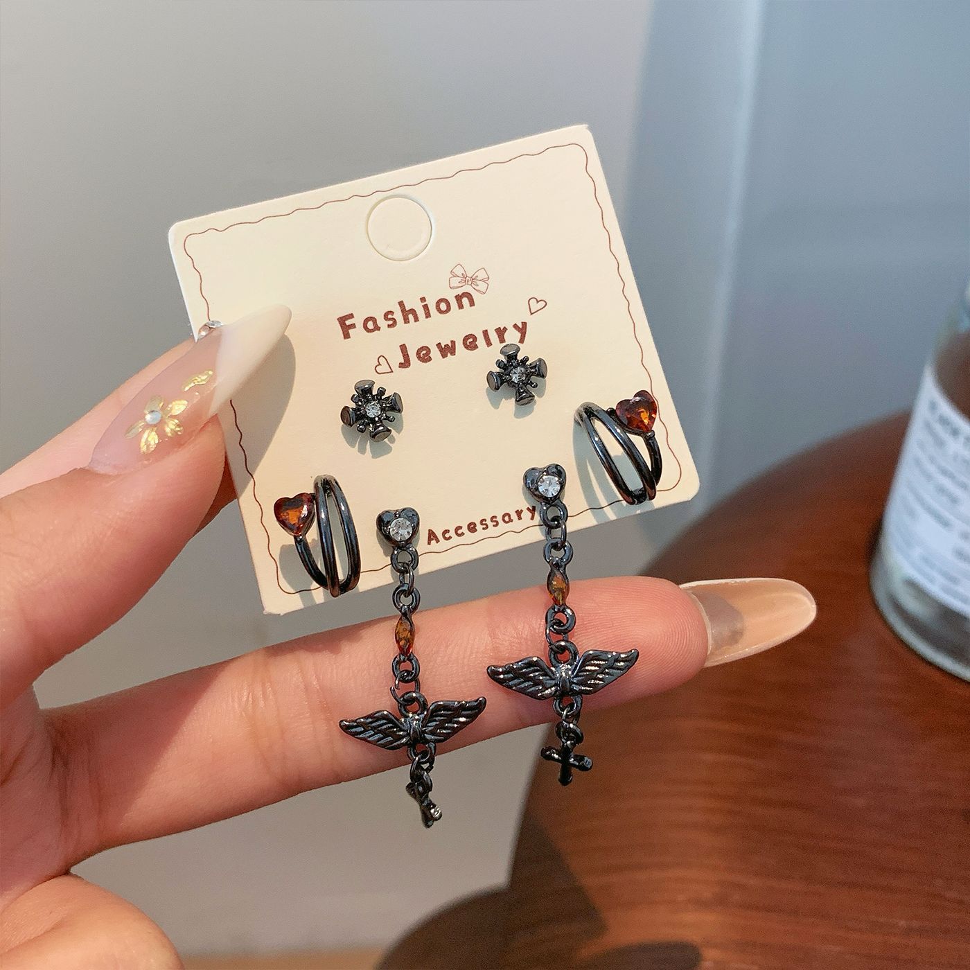 Wholesale silver needle earring design niche high-end cross earrings