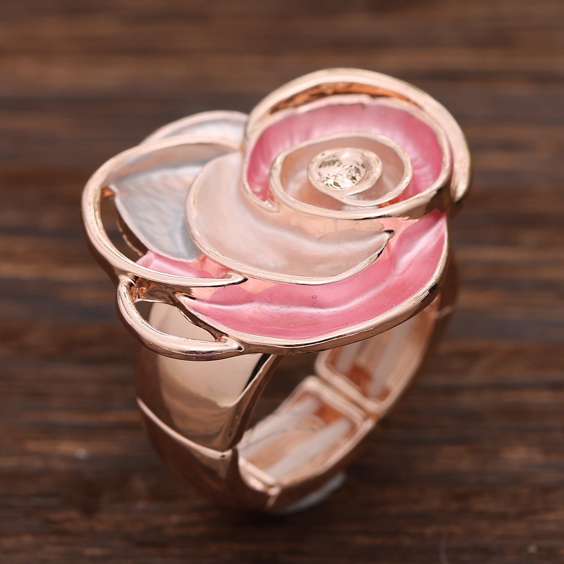Wholesale  Color Painting Oil Geometric Hollow Flower Elastic Ring