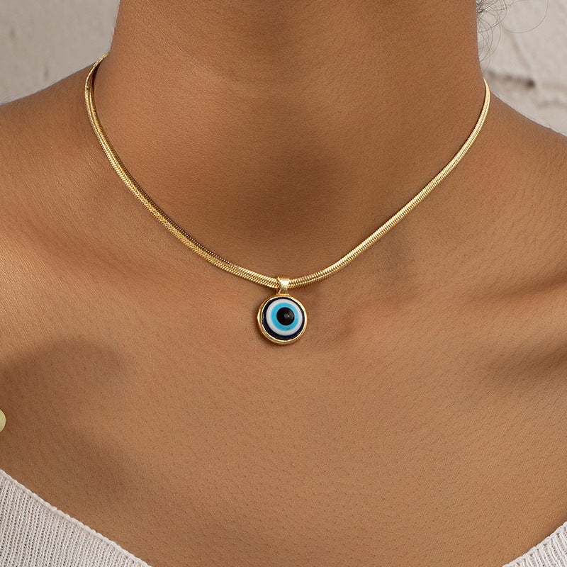 Wholesale Simple Retro Devil's Eye Palm Necklace