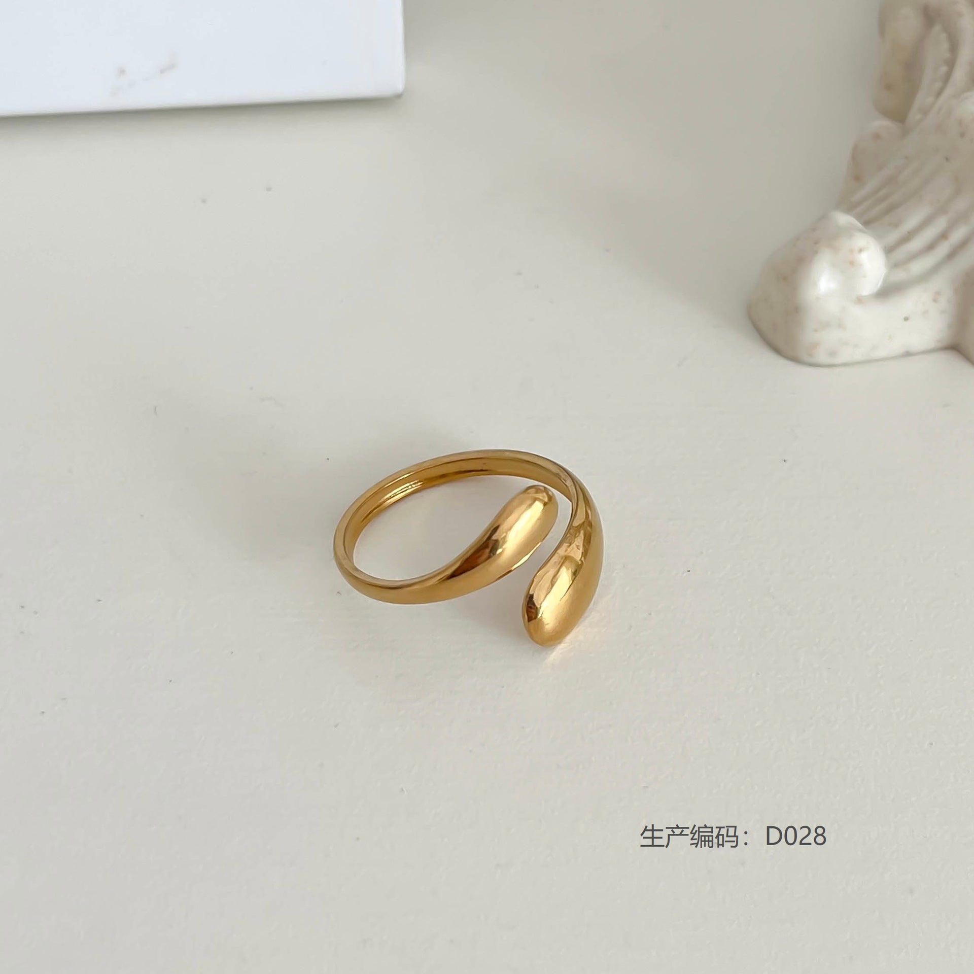 Wholesale Geometric Stainless Steel Ring,  Electroplated,  Boutique Resale Jewelry Accessory