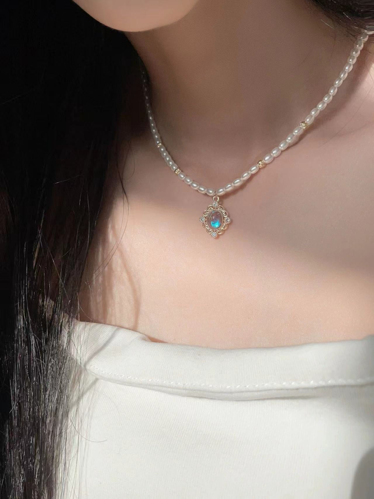 Wholesale  Color Shell Peach Heart Necklace