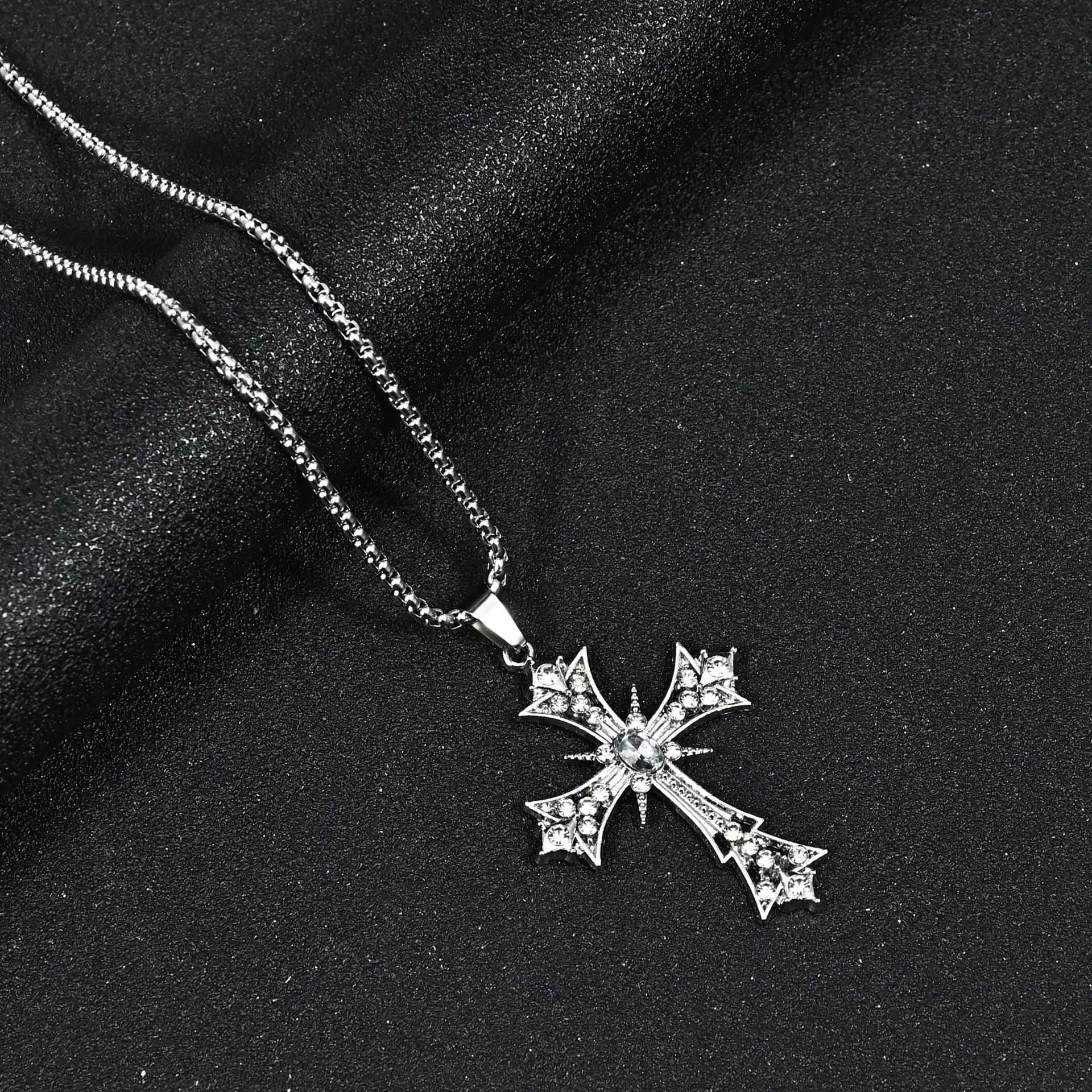 Wholesale Full Diamond Square Cross Necklace Stainless Steel Unisex Sweater Chain Jewelry Accessory