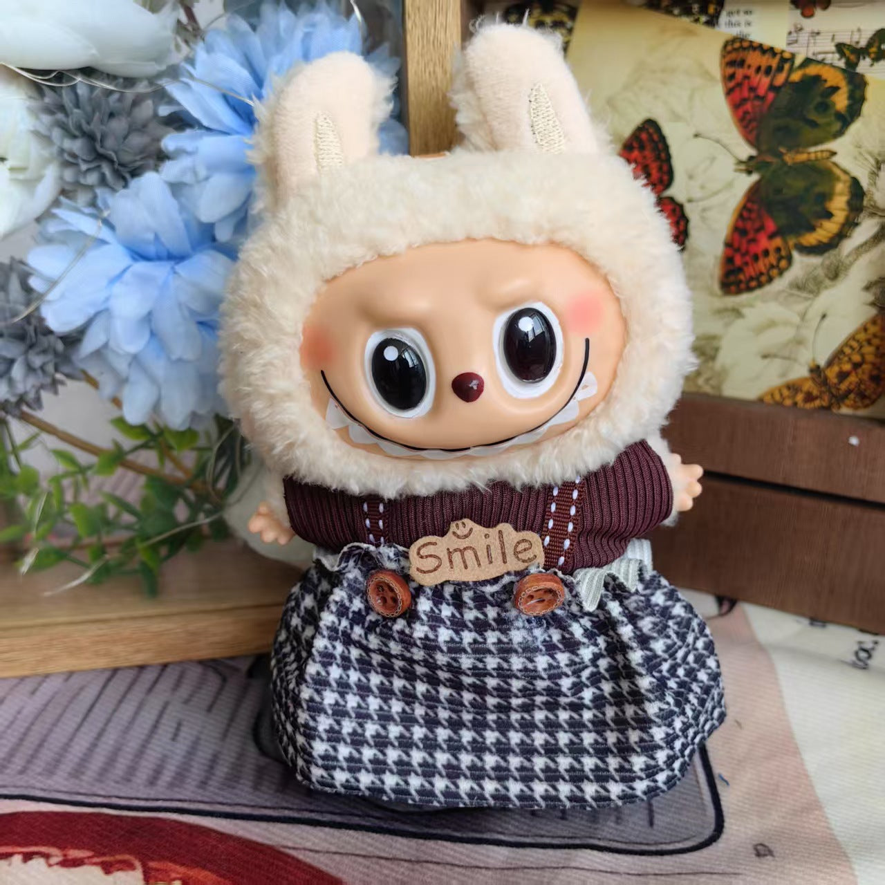 Wholesale Cute cartoon mini doll clothes