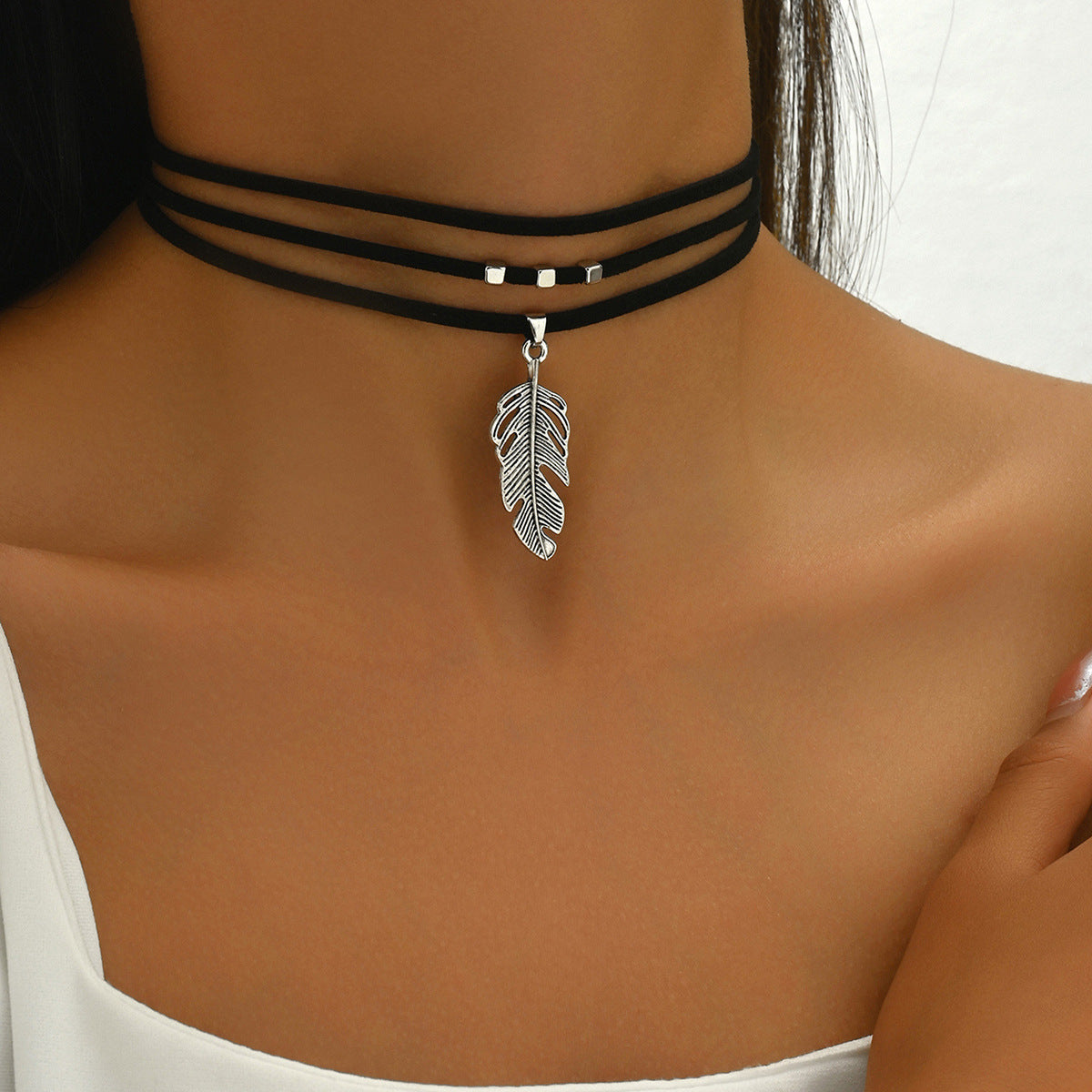 Wholesale  Gothic Style Leaf Pendant Multi-layer Necklace