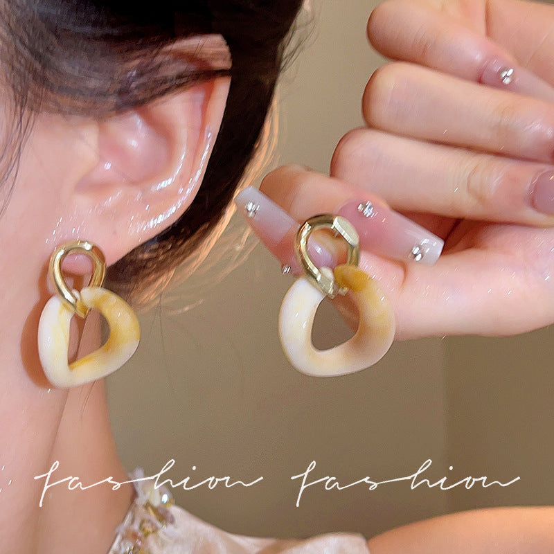 Wholesale Chic Double Circle White Resin Earrings For Women Geometric Design Everyday Jewelry Accessory