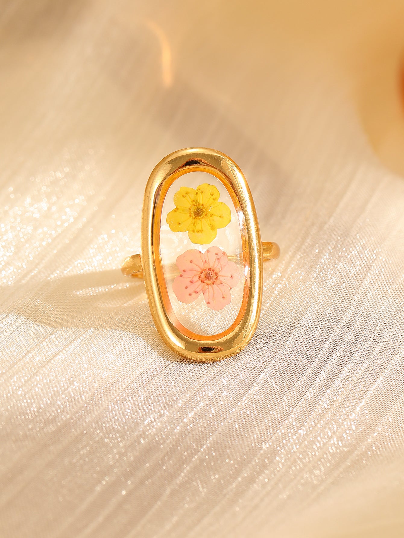 Wholesale 304 Stainless Steel Flower Ring Gold Electroplated Fashion Jewelry Accessory for Everyday Wear